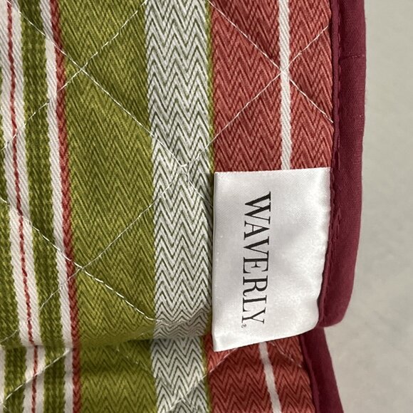 Waverly Quilted Table Runner Towel Set Pink Hydrangea Reversible Striped Country - Picture 5 of 11